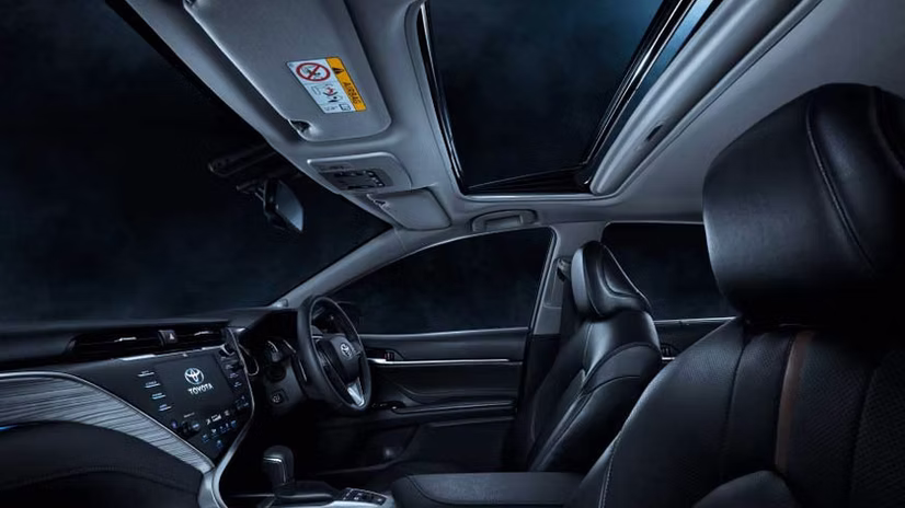 new-camry-hybrid-seat